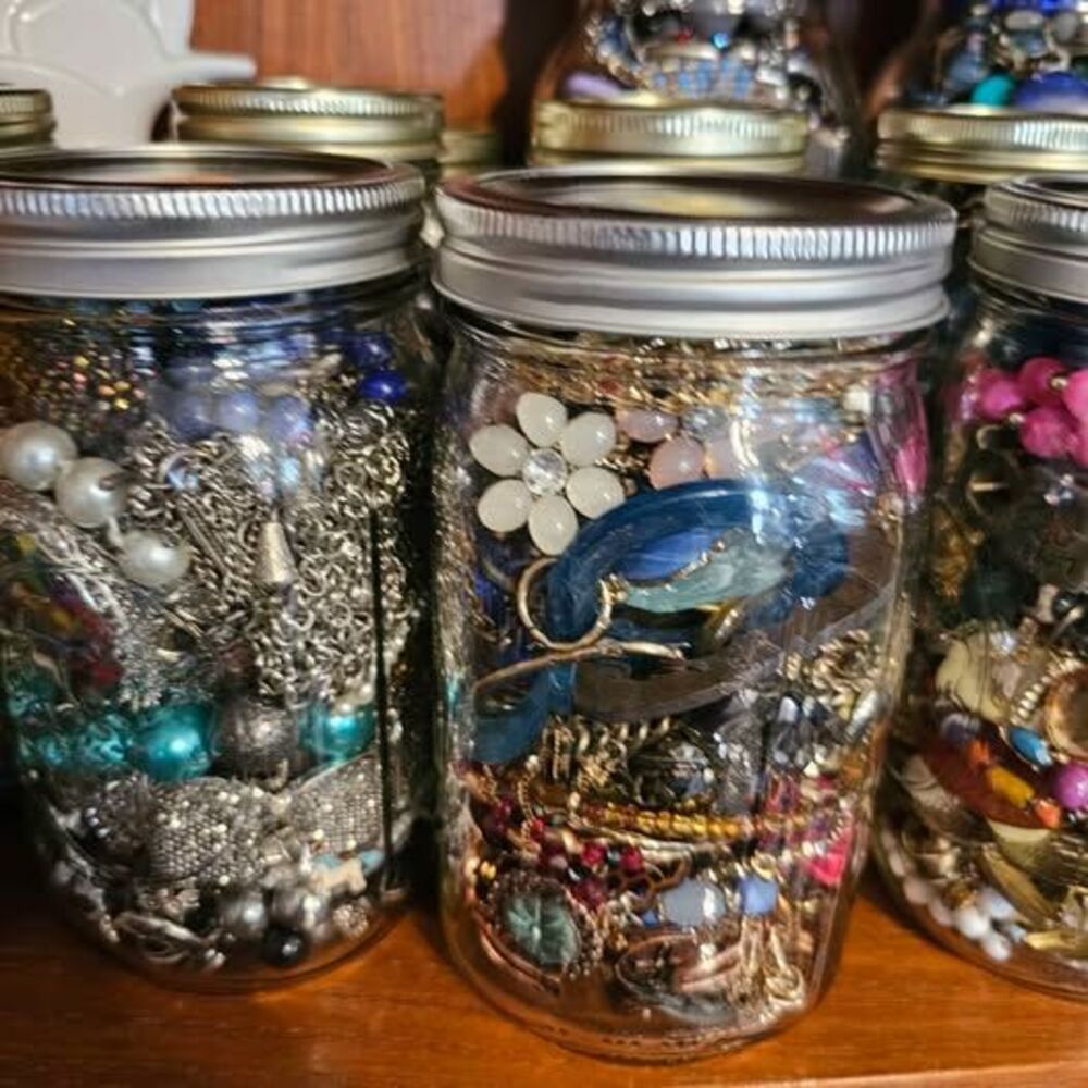 Jewelry Jar Mixed Half Pint